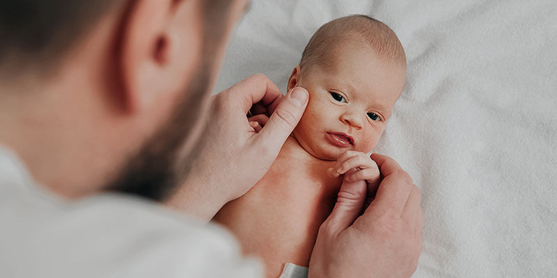Как правильно измерять температуру тела у новорожденных и грудничков?