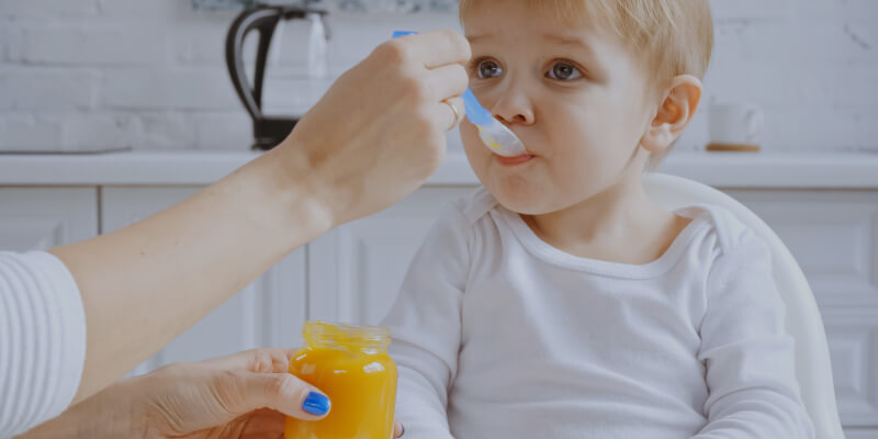 Основные правила прикорма ребенка фруктовым пюре