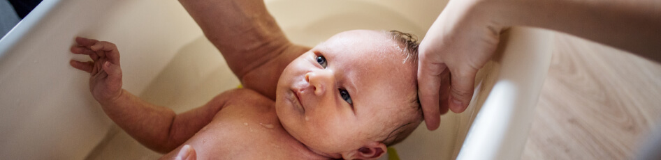 Какая температура воды должна быть при купании малыша?